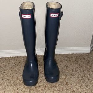 Grey hunter rain boots